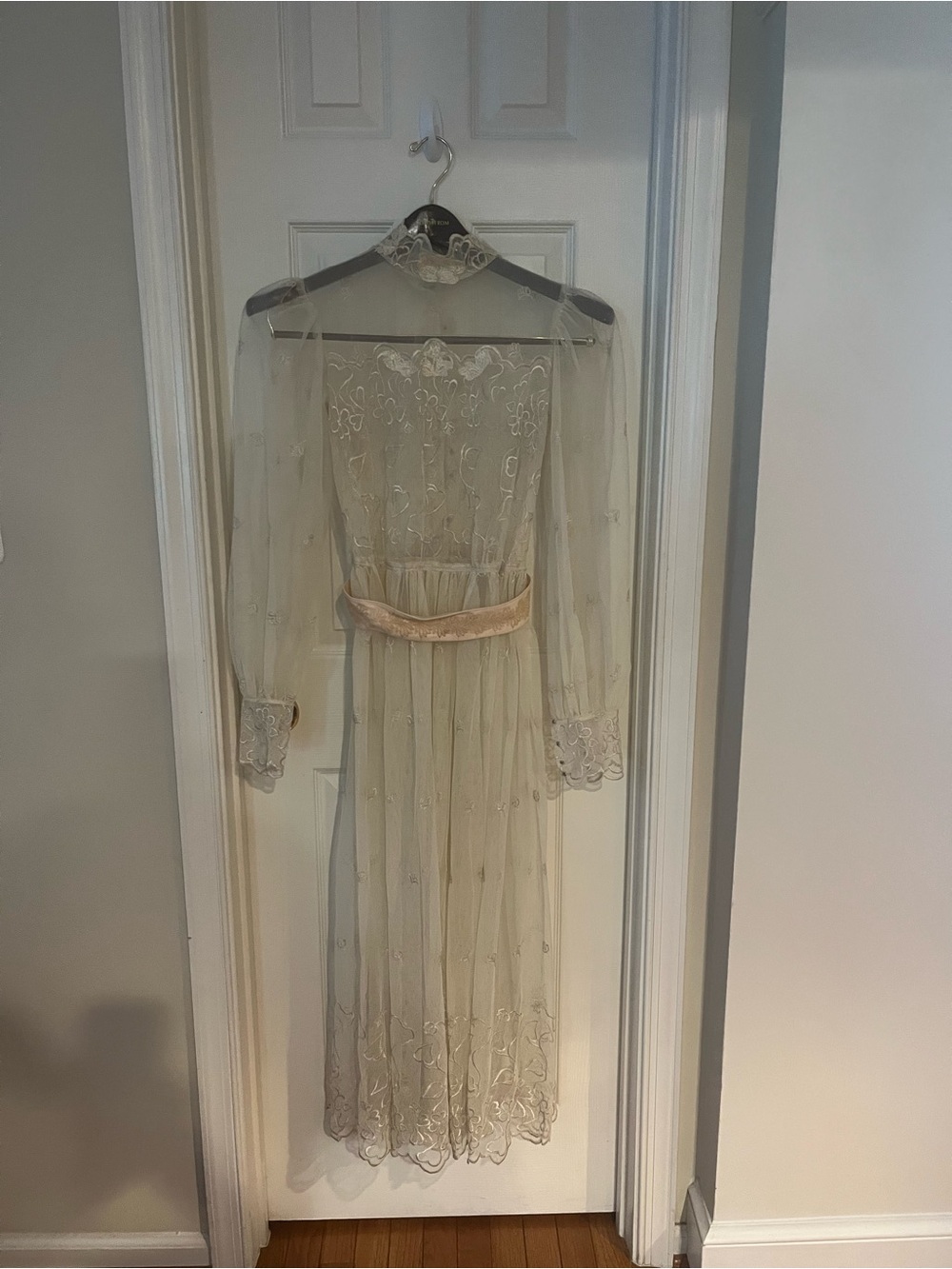 Off-White Long Sleeve Wedding Dress (No Slip Included)